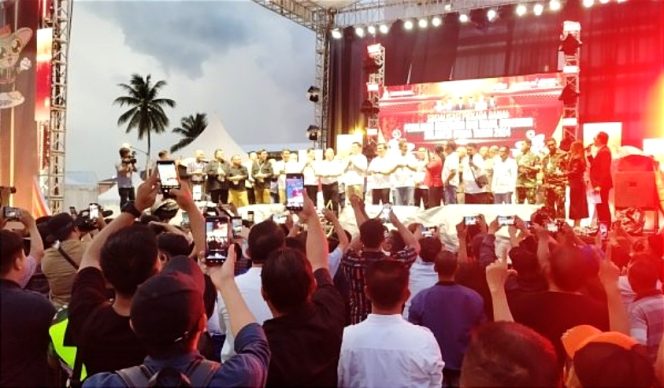 
					Sorakan ‘YSK Gubernur’ Menggema Saat Sosialisasi Pilkada Damai