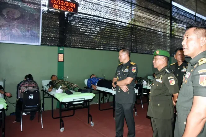 
					Kodam XIII/Merdeka Rayakan Hari Juang TNI AD ke-79 dengan Donor Darah dan Bazar Murah