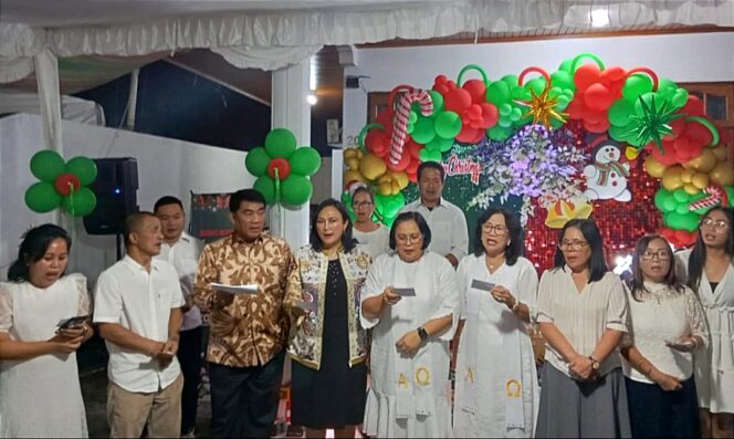 
					Ibadah Pra Natal yang Menyentuh Hati di Kediaman Calon Gubernur Sulut Terpilih YSK