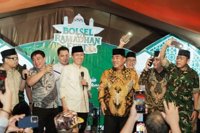
					15 Menit yang Menyentuh Hati: Di Bolsel YSK Nyanyikan Lagu Nostalgia, Ingatkan Arti Iman dan Nasionalisme