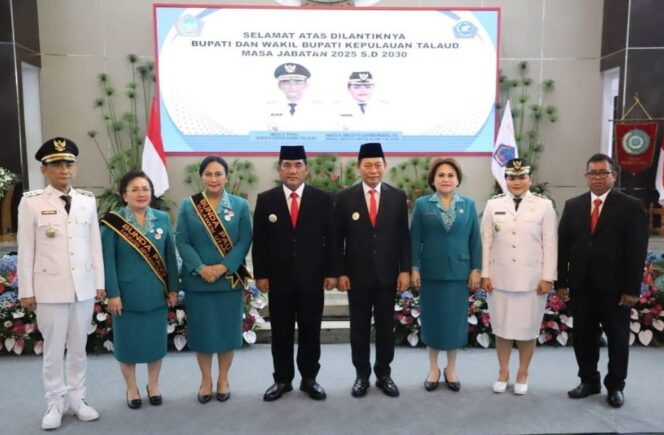 
					Gubernur Yulius Lantik Bupati dan Wakil Bupati Talaud: Awal Baru Kepemimpinan di Ujung Utara NKRI