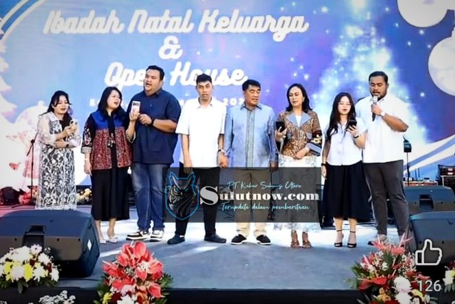 
					Sepenggal Cerita Natal di Kakas: Gubernur Yulius Tak Pernah Lupa Kampung Halamannya