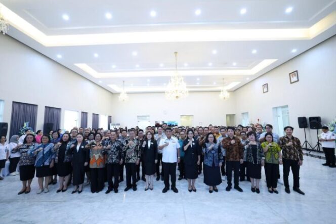 
					Gubernur YSK Lantik BKOW dan LPPD Sulut, Perempuan Didorong Jadi Motor Pembangunan