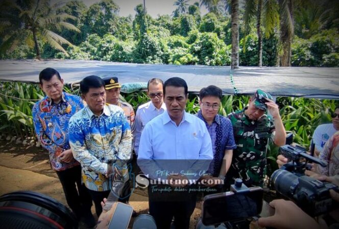 
					Mentan Terkesan Kepemimpinan YSK-Victory, Bantuan Jagung 15.000 Hektare Langsung Disetujui